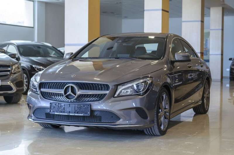 Gris Usado 2018 Mercedes CLA200 Coupe | 22.990 € (Precio justo) - Imagen 1/4
