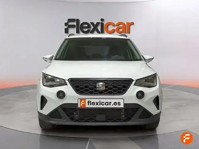 Usado Seat Arona Style 115 CV (84 kW) 2024 Blanco SUV
