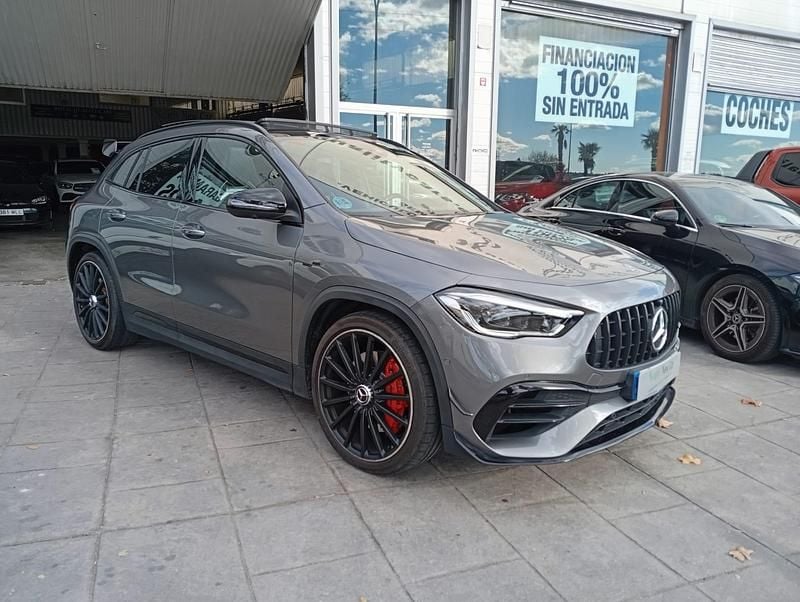 Gris Usado 2021 Mercedes GLA45 AMG AMG SUV | 59.990 € - Imagen 1/4