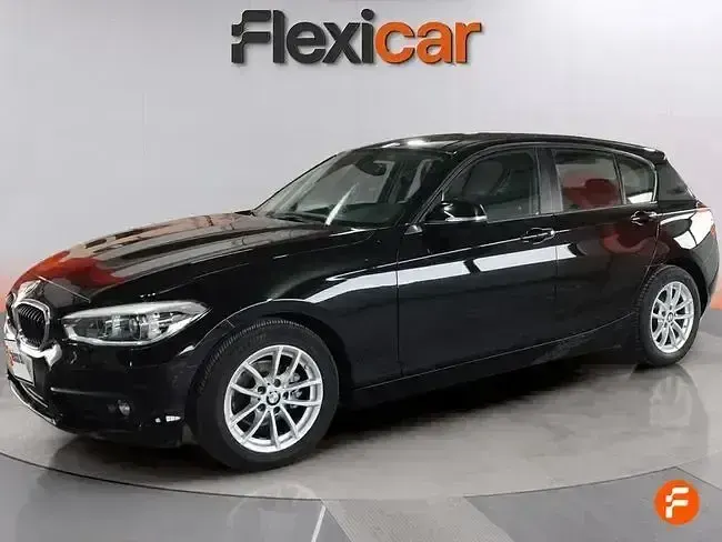 Usado BMW 118 136 CV (100 kW) 2019 Negro Utilitario