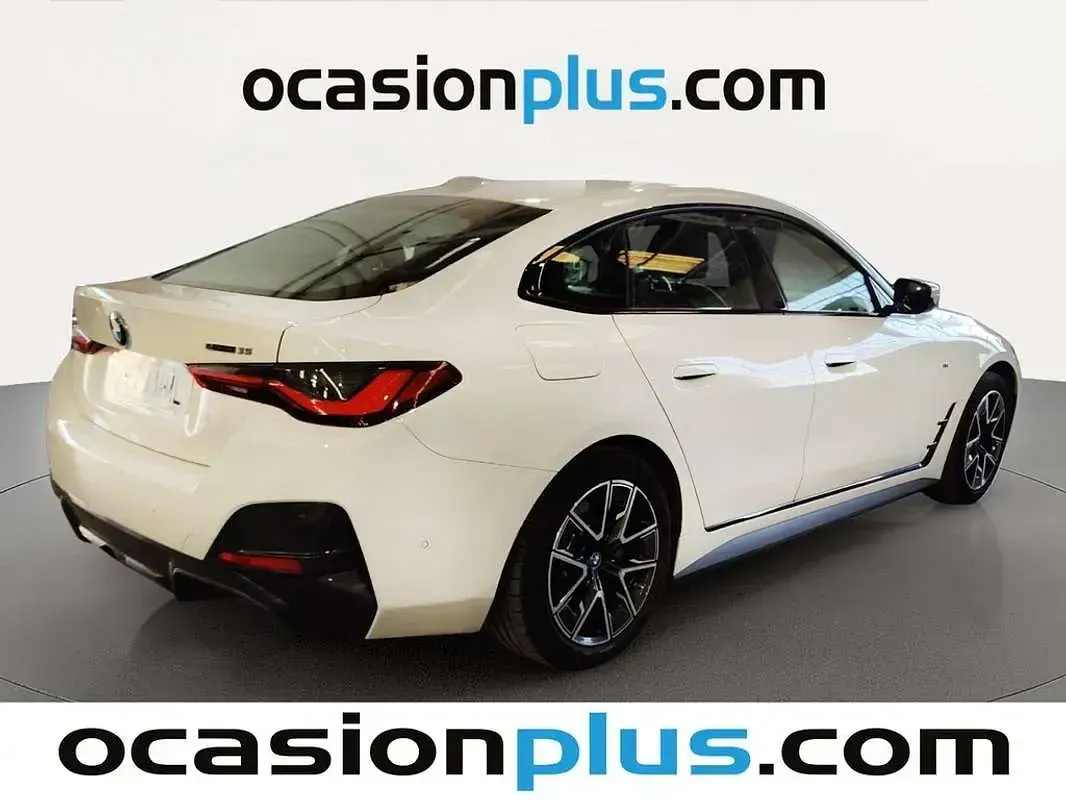Usado BMW i4 210 kW (286 CV) 2023 Blanco Berlina