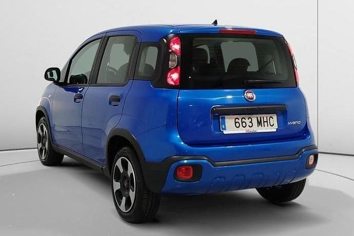 Usado Fiat Panda Cross Cross 69 CV (50 kW) 2023 Utilitario