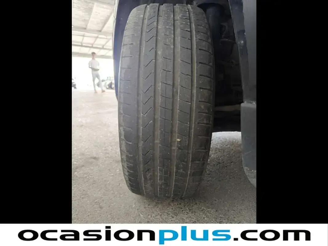 Usado Peugeot 2008 Style 99 CV (72 kW) 2016 Negro SUV