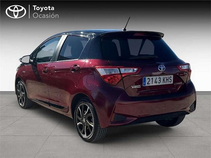 Usado Toyota Yaris Hybrid 101 CV (74 kW) 2018 Monovolumen