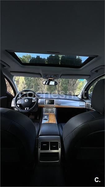 Usado Jaguar XF Luxury 207 CV (152 kW) 2009 Negro Berlina
