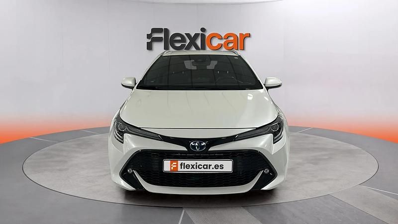 Usado Toyota Corolla Advance 180 CV (132 kW) 2019 Blanco Familiar