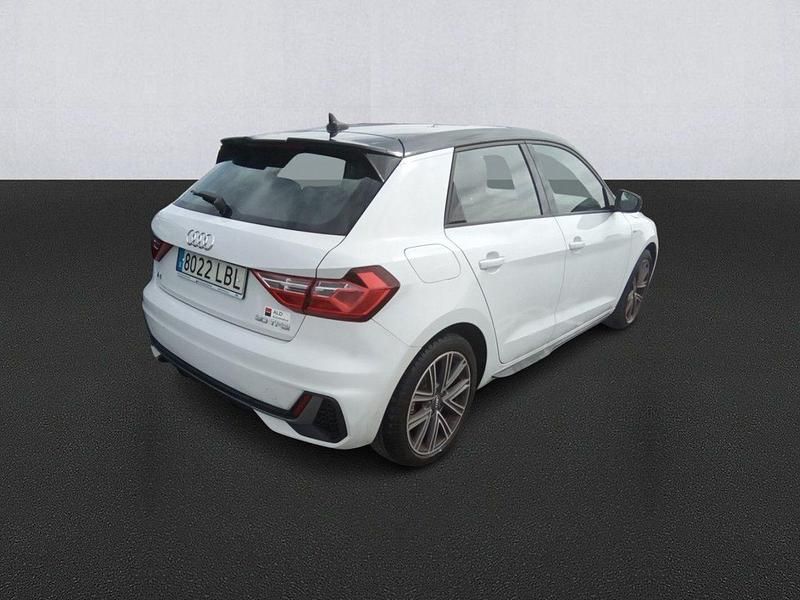 Usado Audi A1 S-Line 116 CV (85 kW) 2019 Blanco SUV