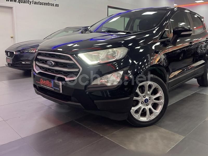 Usado Ford Ecosport Trend 125 CV (91 kW) 2019 Gris / plata SUV
