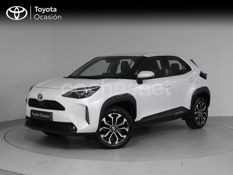 Blanco Usado 2024 Toyota Yaris Cross Active SUV | 25.290 € (Un poco caro) - Imagen 1/4