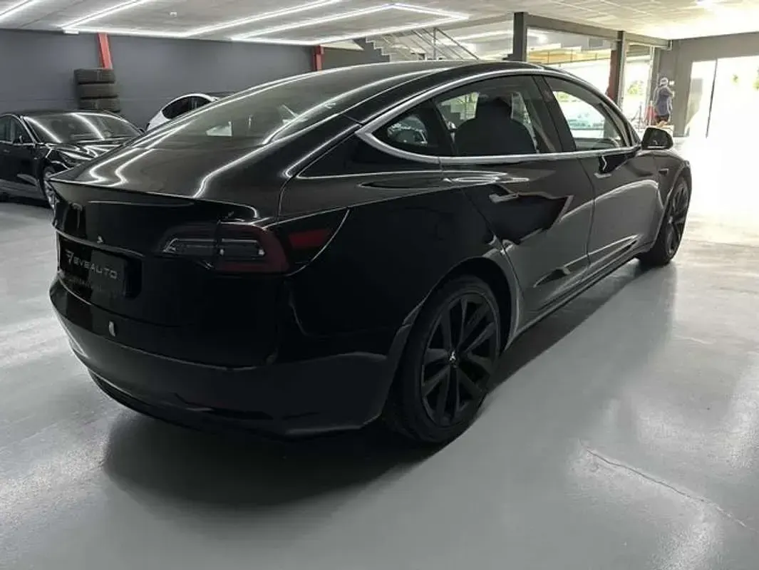 Usado Tesla Model 3 Standard Range Plus 208 kW (283 CV) 2021 Negro Berlina