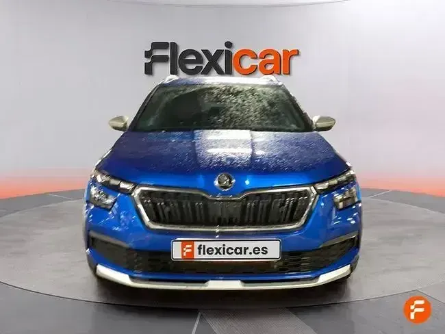 Usado Skoda Kamiq 150 CV (110 kW) 2022 Azul SUV