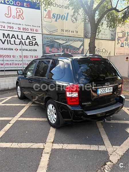 Negro Usado 2006 Kia Carnival EX Monovolumen | 3600 € (Precio justo) - Imagen 1/4