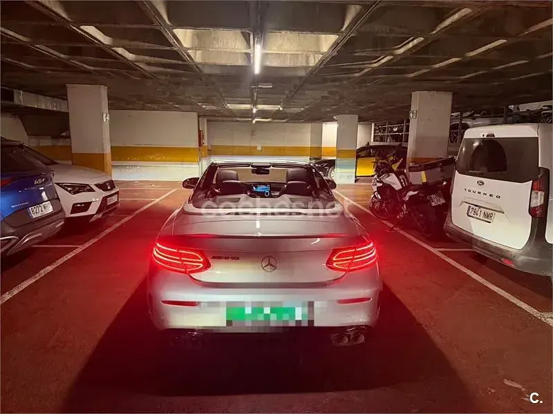 Usado Mercedes C43 AMG 390 CV (286 kW) 2023 Gris / plata Descapotable
