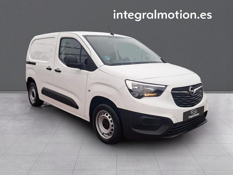 Usado Opel Combo S 102 CV (75 kW) 2021 Blanco Monovolumen