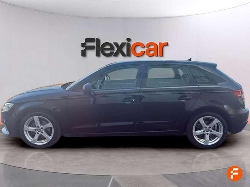 Käytetty Audi A3 Premium 116 HP (85 kW) 2017 Musta Viistoperä