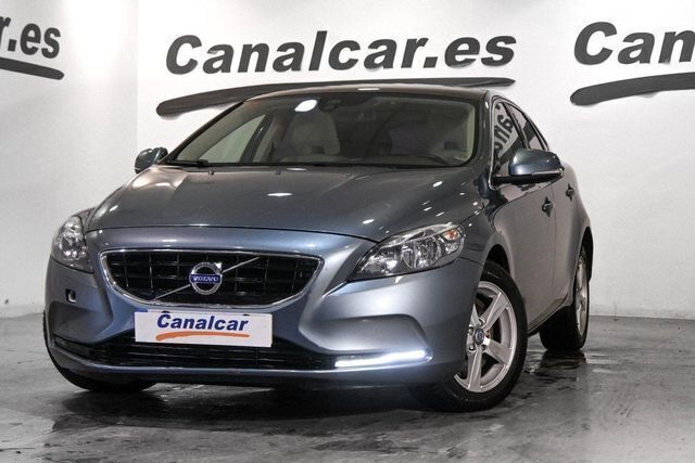 Usado Volvo V40 Momentum 150 CV (110 kW) 2013 Azul Familiar