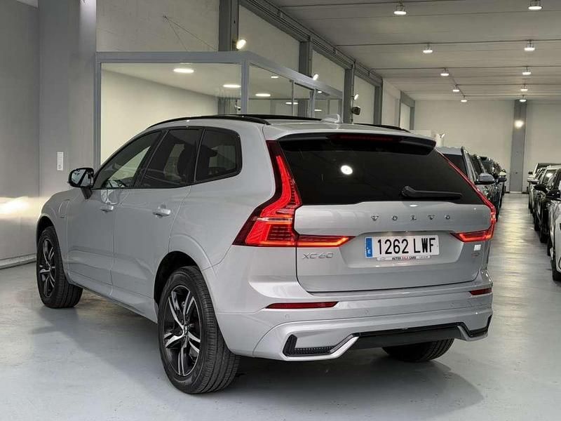 Usado Volvo XC60 Ultimate 351 CV (258 kW) 2022 Gris SUV