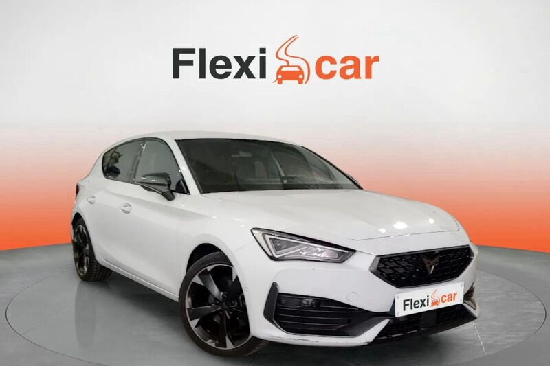 Blanco Usado 2023 Cupra Leon Familiar | 20.990 € (Buen precio) - Imagen 1/4