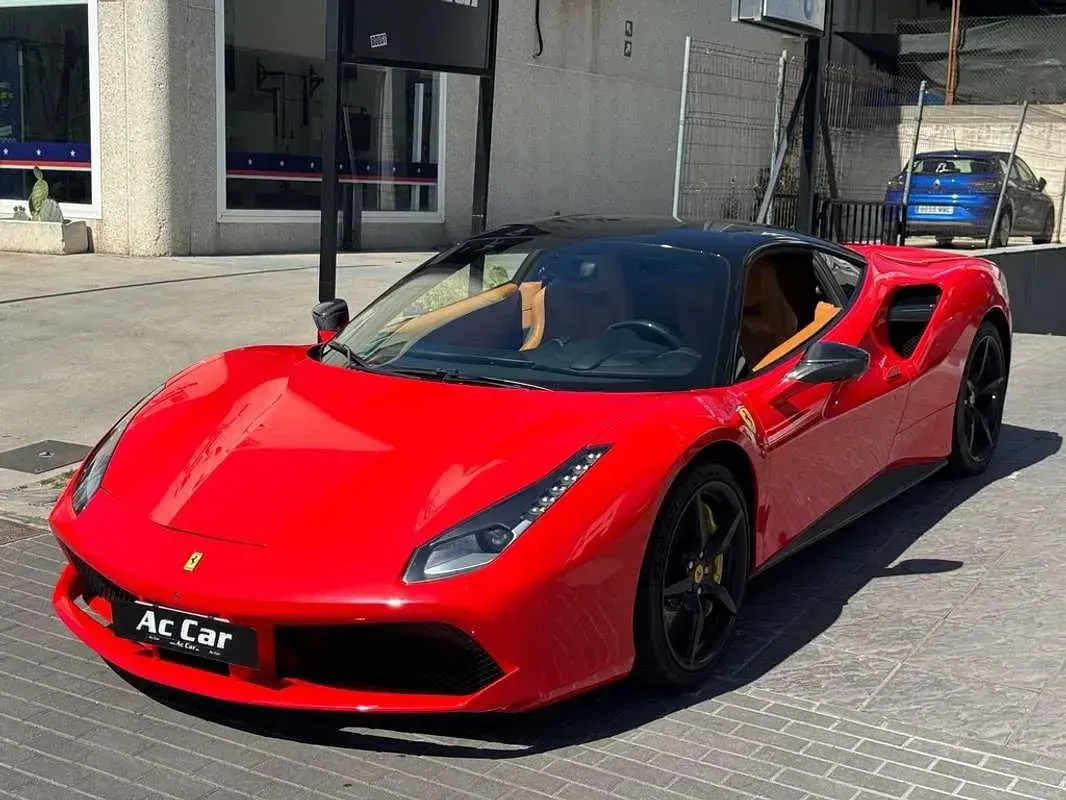 Usado Ferrari 488 669 CV (492 kW) 2016 Rojo Coupe