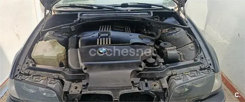 Usado BMW 320 136 CV (100 kW) 2000 Negro Familiar