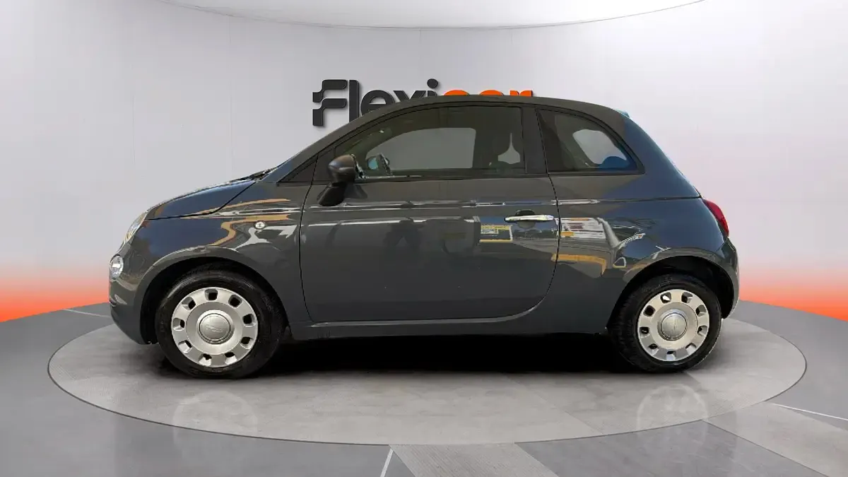 Usado Fiat 500 71 CV (52 kW) 2022 Gris Berlina