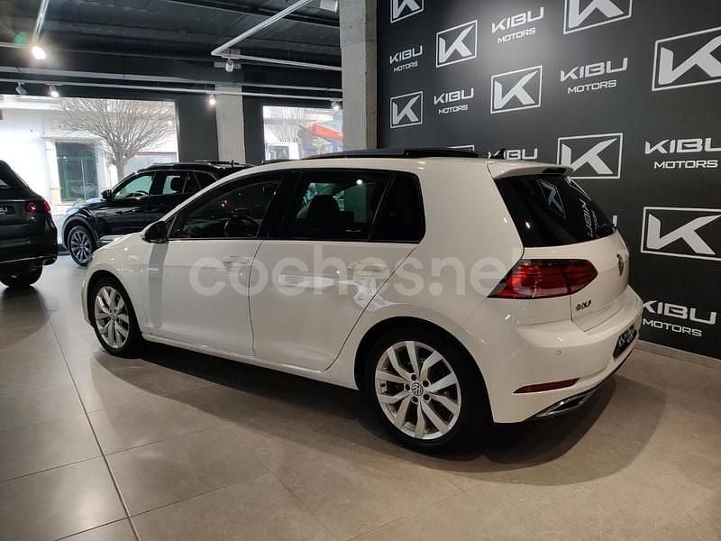 Usado VW Golf VII Sportline 150 CV (110 kW) 2018 Blanco Berlina