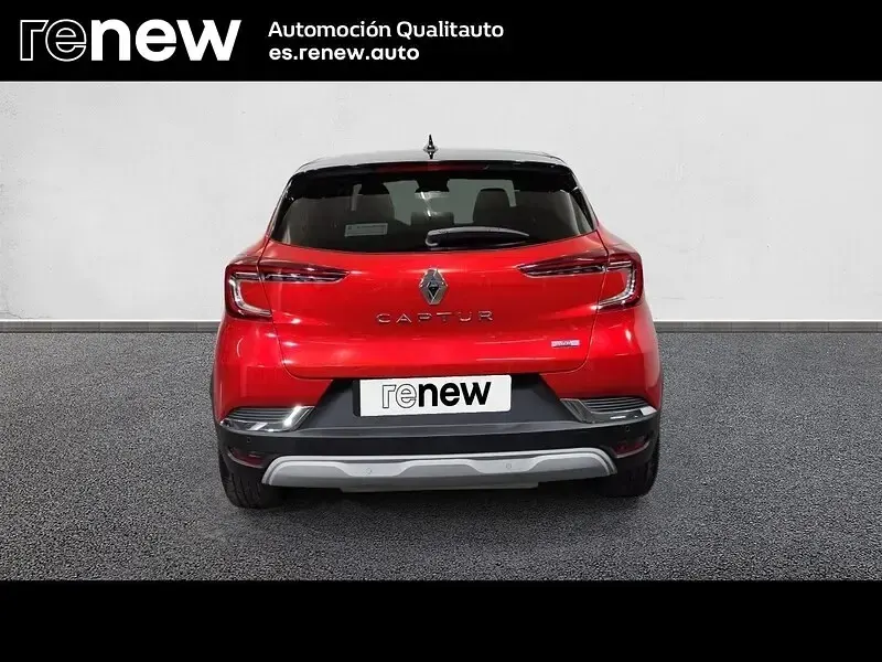 Usado Renault Captur Zen 159 CV (116 kW) 2022 Rojo SUV