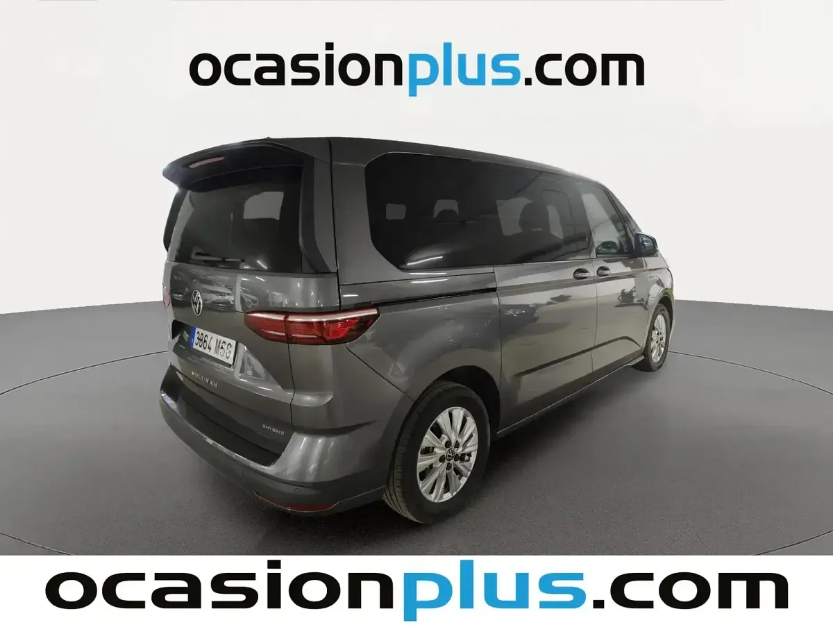 Usado VW Multivan 218 CV (160 kW) 2024 Gris Monovolumen