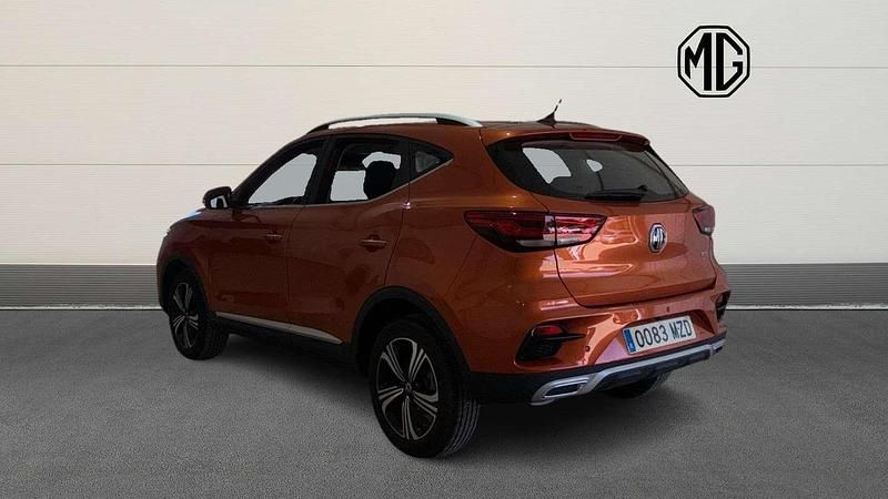 Usado MG ZS Comfort 106 CV (77 kW) 2025 Naranja SUV