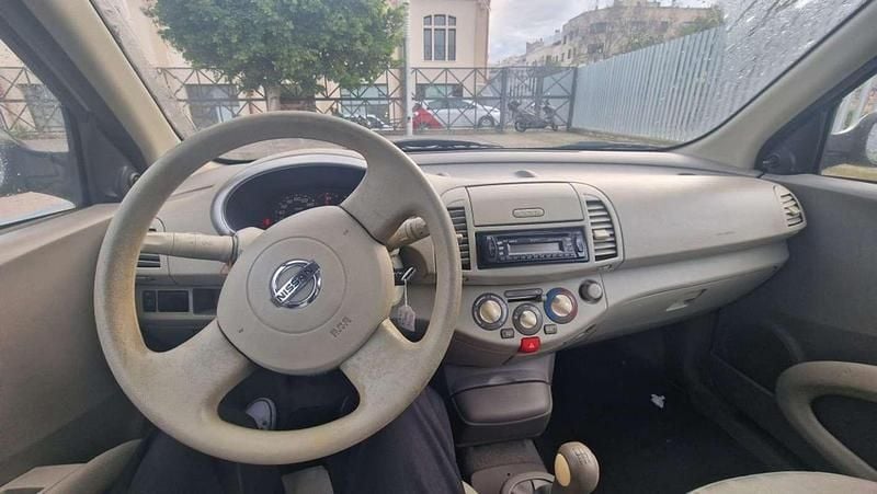 Usado Nissan Micra Visia 65 CV (47 kW) 2003 Verde Utilitario
