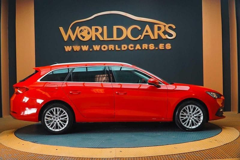 Usado Seat Leon XCELLENCE 150 CV (110 kW) 2020 Rojo Utilitario