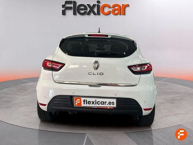 Usado Renault Clio IV Zen 90 CV (66 kW) 2018 Blanco Berlina