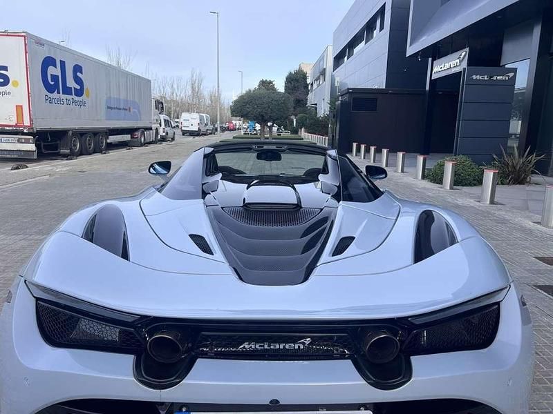 Usado McLaren 720S 721 CV (530 kW) 2023 Blanco Descapotable
