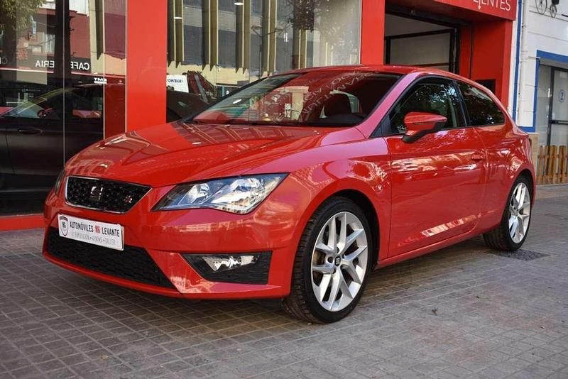 Usado Seat Leon SC FR 150 CV (110 kW) 2014 Rojo Utilitario