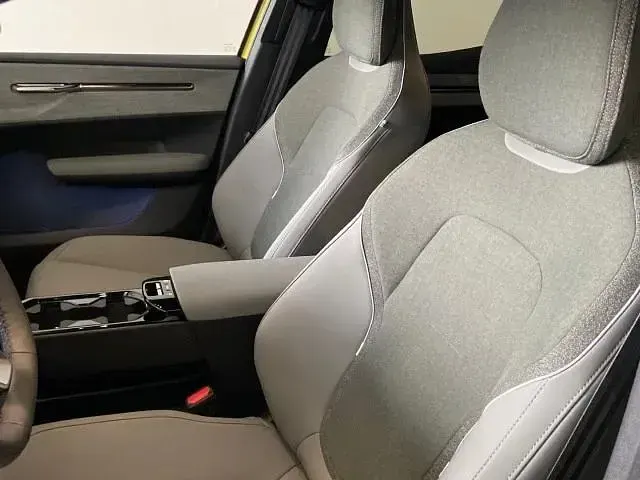 Usado Volvo EX30 Plus 200 kW (272 CV) 2024 Todoterreno SUV