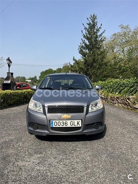 Usado Chevrolet Aveo LS 84 CV (61 kW) 2009 Gris / plata Berlina