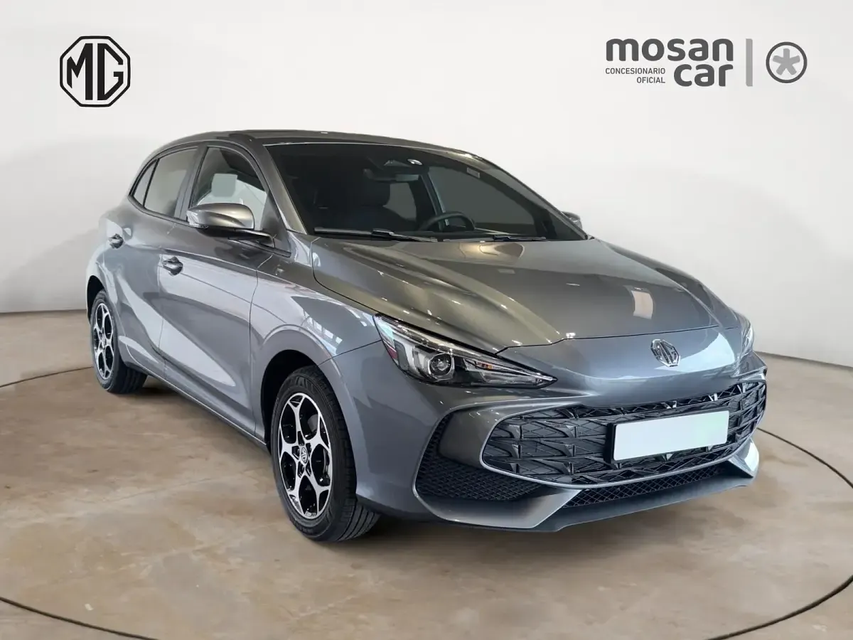 Usado MG MG3 Comfort 116 CV (85 kW) 2025 Gris hampstead Utilitario