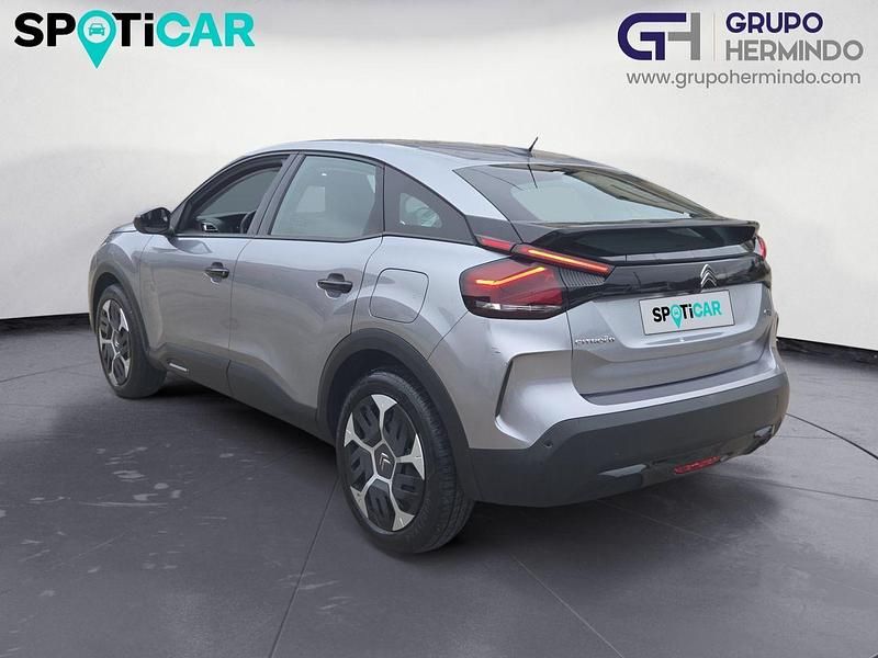 Usado Citroën C4 Feel 100 CV (73 kW) 2021 Gris / plata Berlina