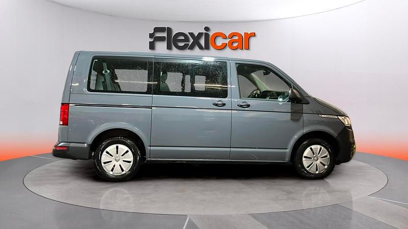 Usado VW Caravelle 110 CV (80 kW) 2023 Gris Van