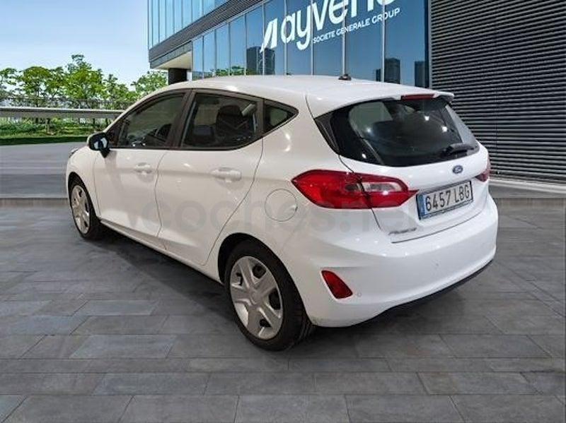 Usado Ford Fiesta Trend 100 CV (73 kW) 2019 Blanco Utilitario