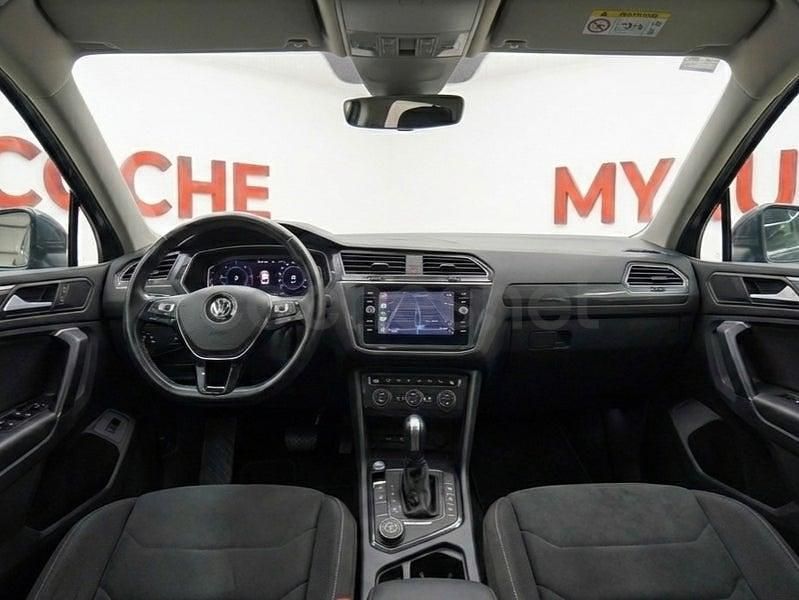 Usado VW Tiguan Allspace Sportline 200 CV (147 kW) 2021 Gris / plata SUV