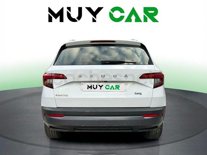 Usado Skoda Karoq Ambition 116 CV (85 kW) 2020 Blanco SUV