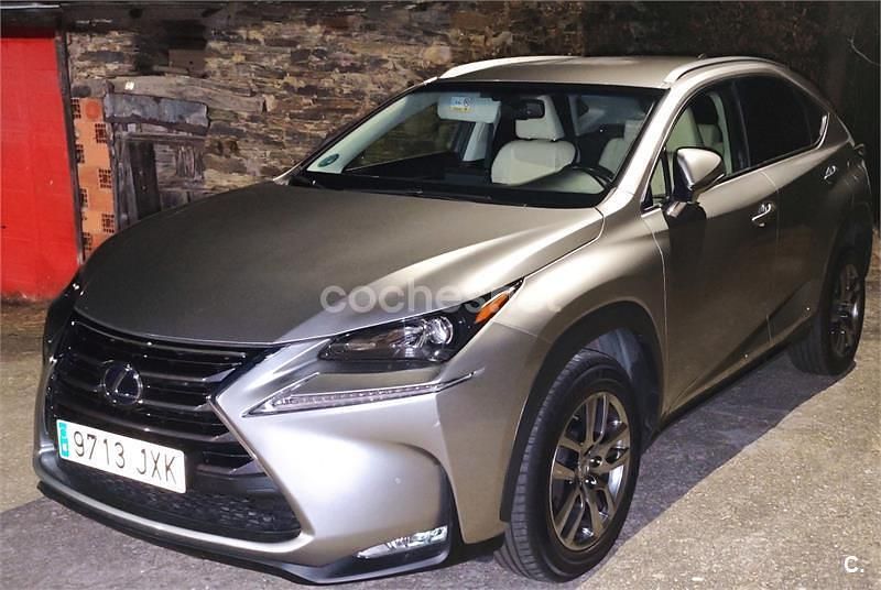 Gris / plata Usado 2017 Lexus NX300h Executive Line SUV | 22.400 € (Buen precio) - Imagen 1/4