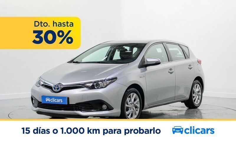 Blanco Usado 2018 Toyota Auris Hybrid Active | 13.590 € (Precio justo) - Imagen 1/4