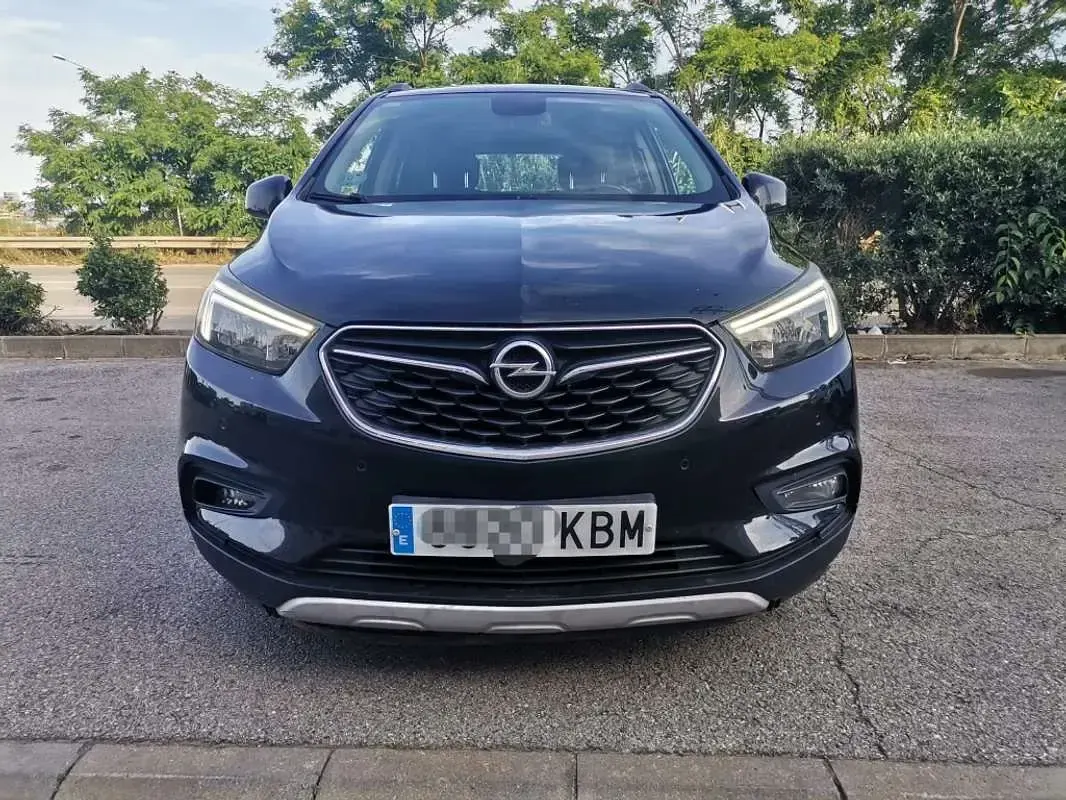 Usado Opel Mokka Excellence 140 CV (102 kW) 2017 Negro SUV