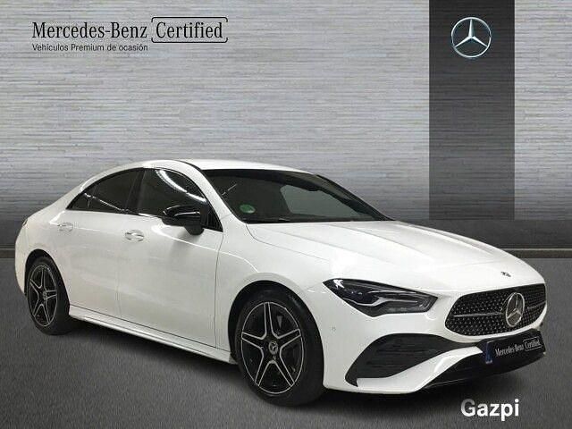 Usado Mercedes CLA220 AMG line 190 CV (139 kW) 2025 Blanco Berlina