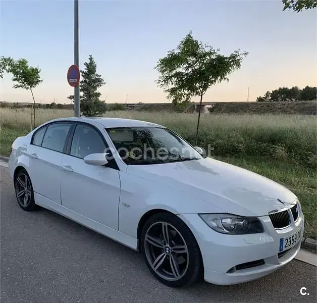 Usado BMW 320 163 CV (119 kW) 2006 Blanco Berlina