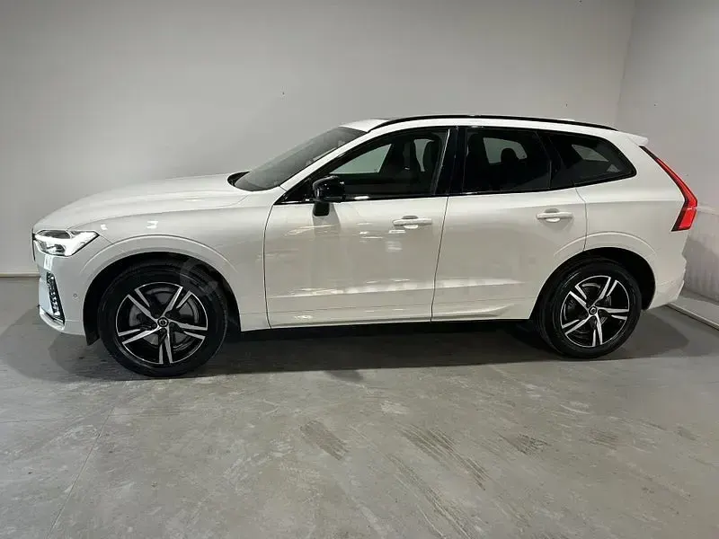 Usado Volvo XC60 R-Design 197 CV (144 kW) 2021 Blanco SUV