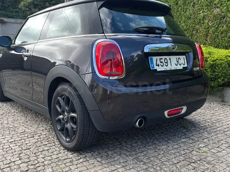 Usado Mini Cooper 136 CV (100 kW) 2015 Marrón Utilitario