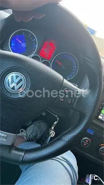 Usado VW Golf VI GTI 200 CV (147 kW) 2008 Rojo Utilitario